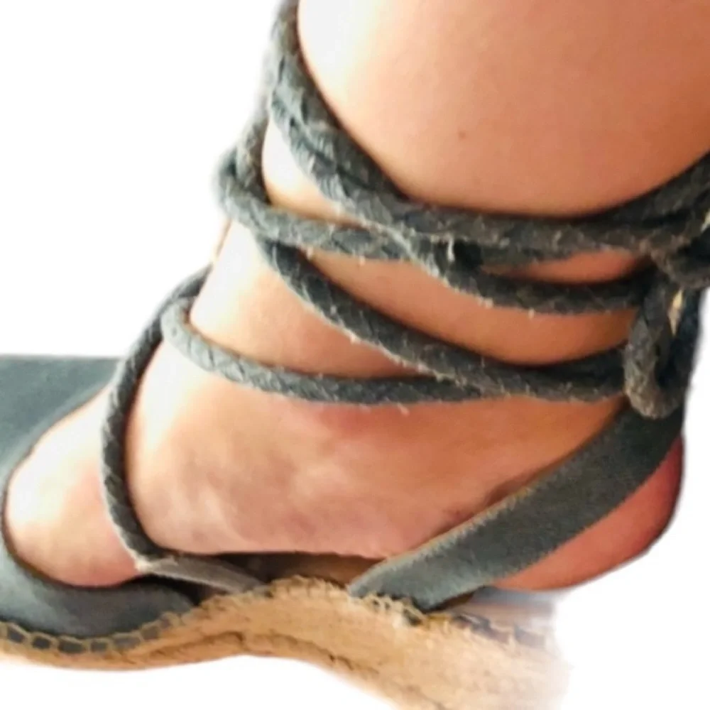 Merona  size 10 denim platform wedge ankle wrap ties like new in box